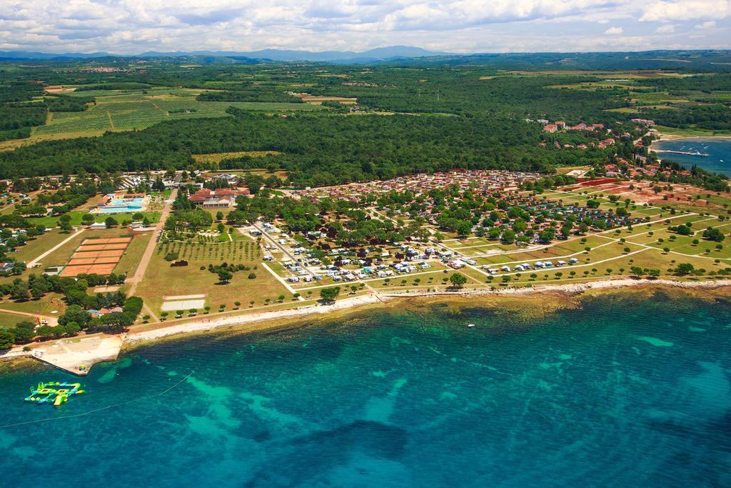 Mobile Homes Premium Vista Mare Park Umag By Camp4You Bagian luar foto
