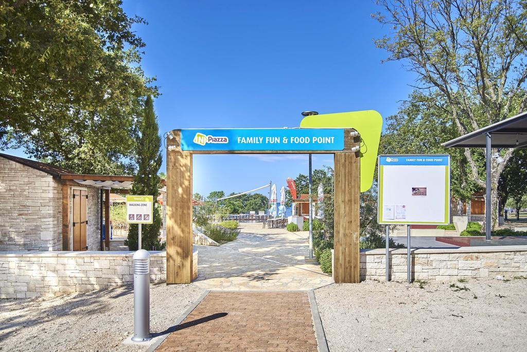 Mobile Homes Premium Vista Mare Park Umag By Camp4You Bagian luar foto