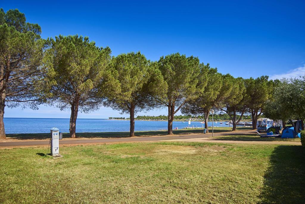 Mobile Homes Premium Vista Mare Park Umag By Camp4You Bagian luar foto