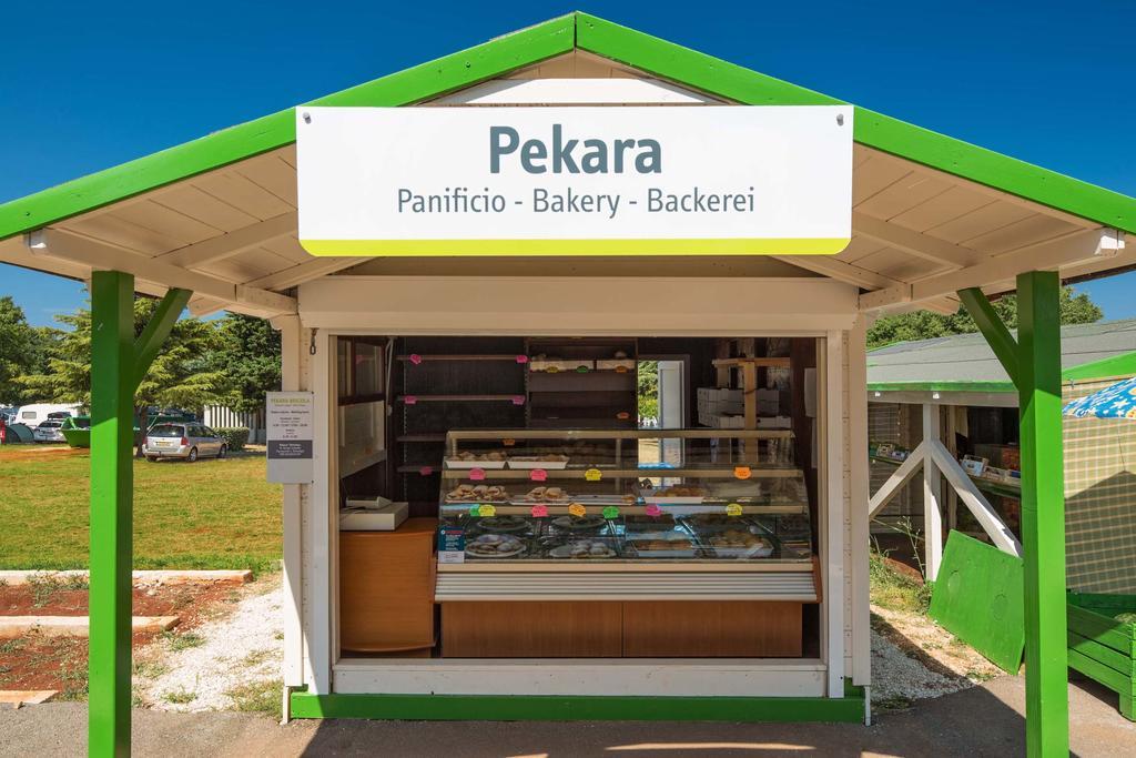 Mobile Homes Premium Vista Mare Park Umag By Camp4You Bagian luar foto